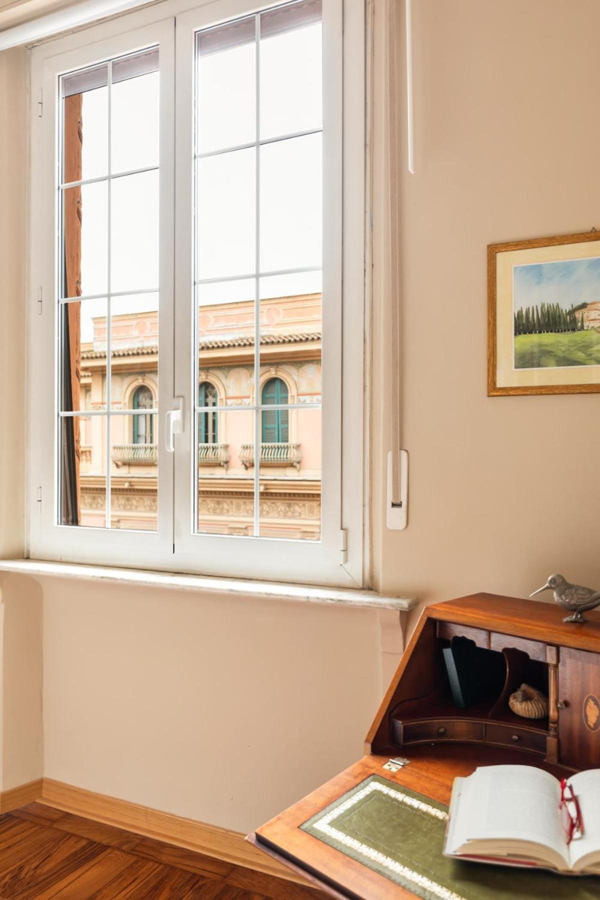 Casa Augusta, A Burghesius Appartamento Roma